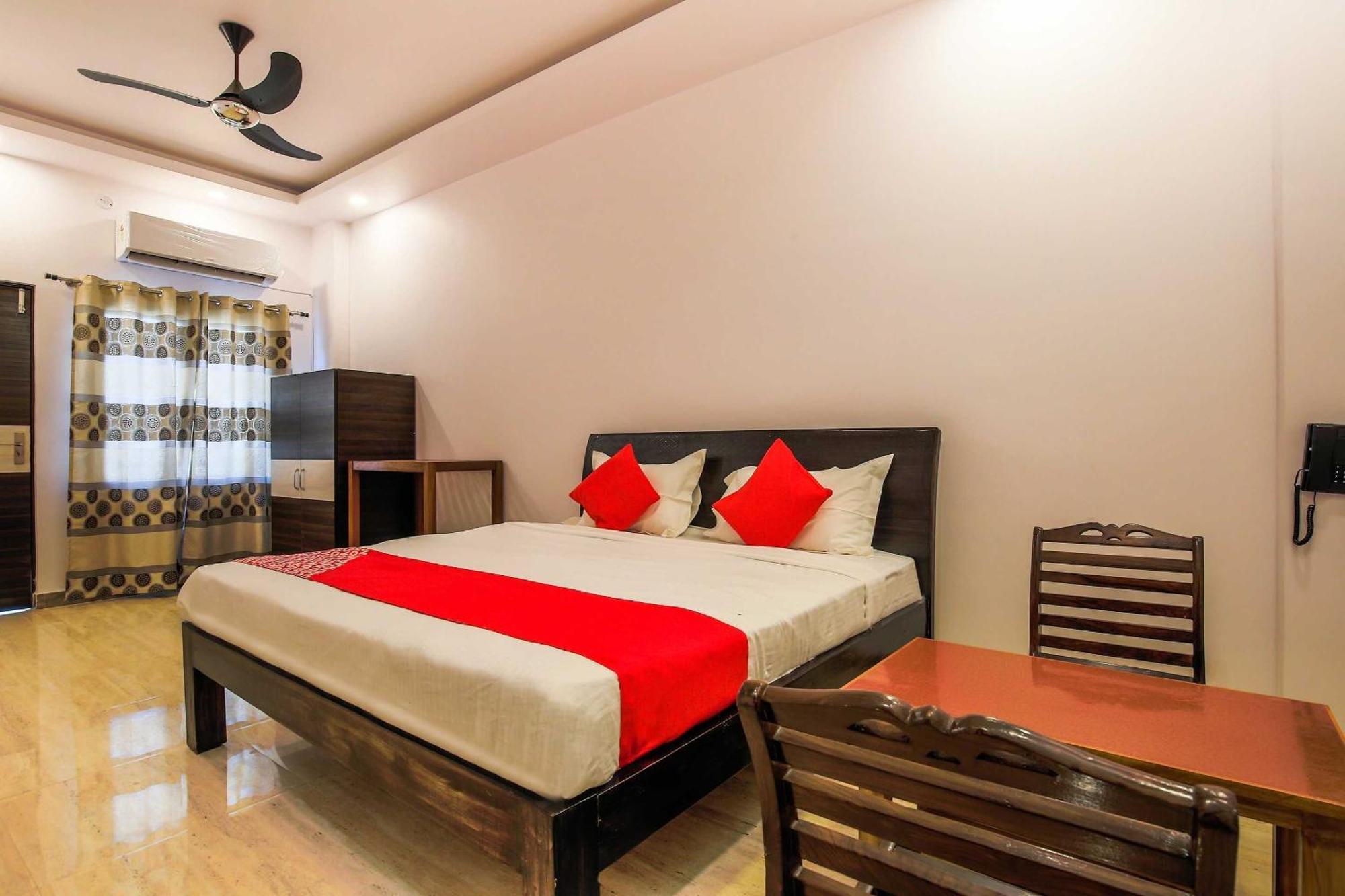 Hotel O The Velvet Chinhat Tiraha Экстерьер фото