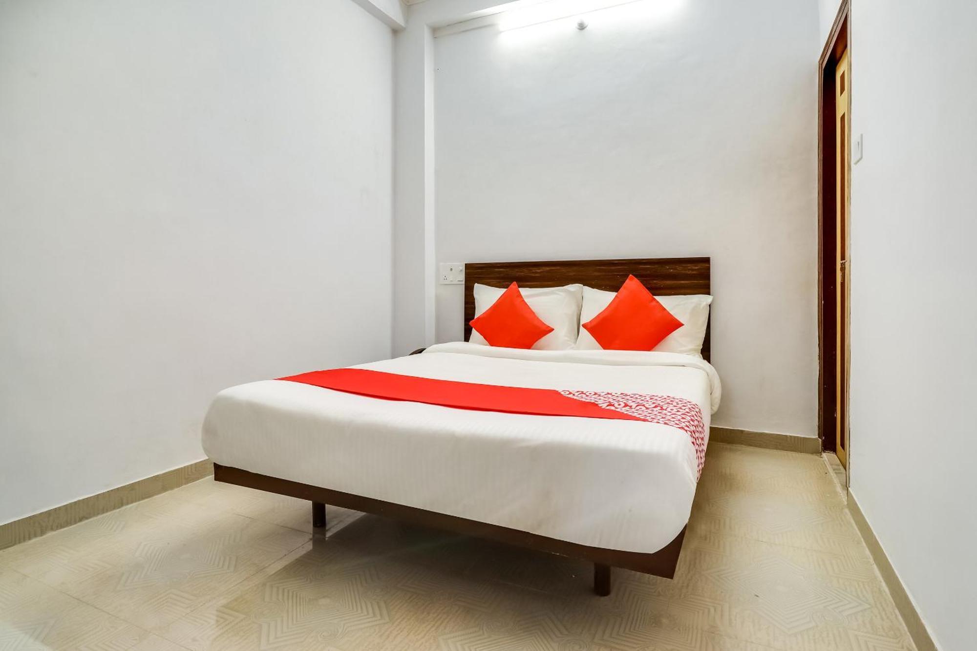 Hotel O The Velvet Chinhat Tiraha Экстерьер фото